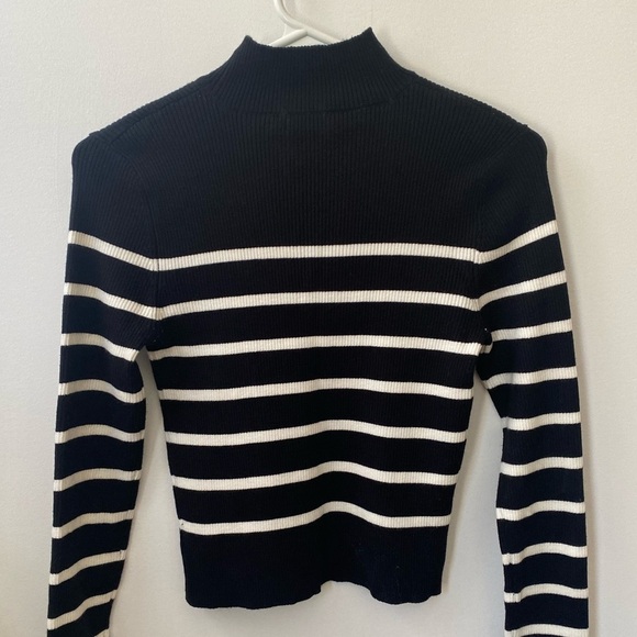 Carly Jean Los Angeles ribbed top - Picture 2 of 2